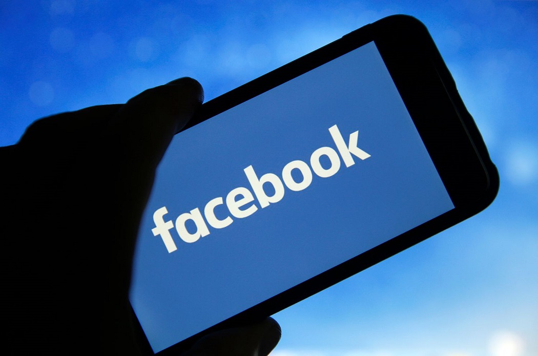 Amazing_Facts_of_Facebook