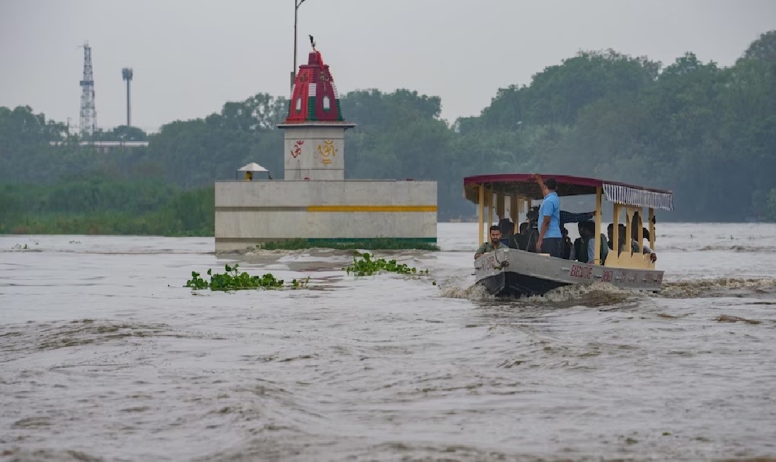 Yamuna River Water Level Stabilizes after Four-Day Surge